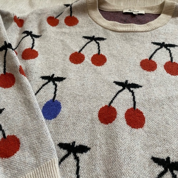 COPY - Adorable Madewell Sour Cherry Sweater - Size small women’s - Picture 2 of 4